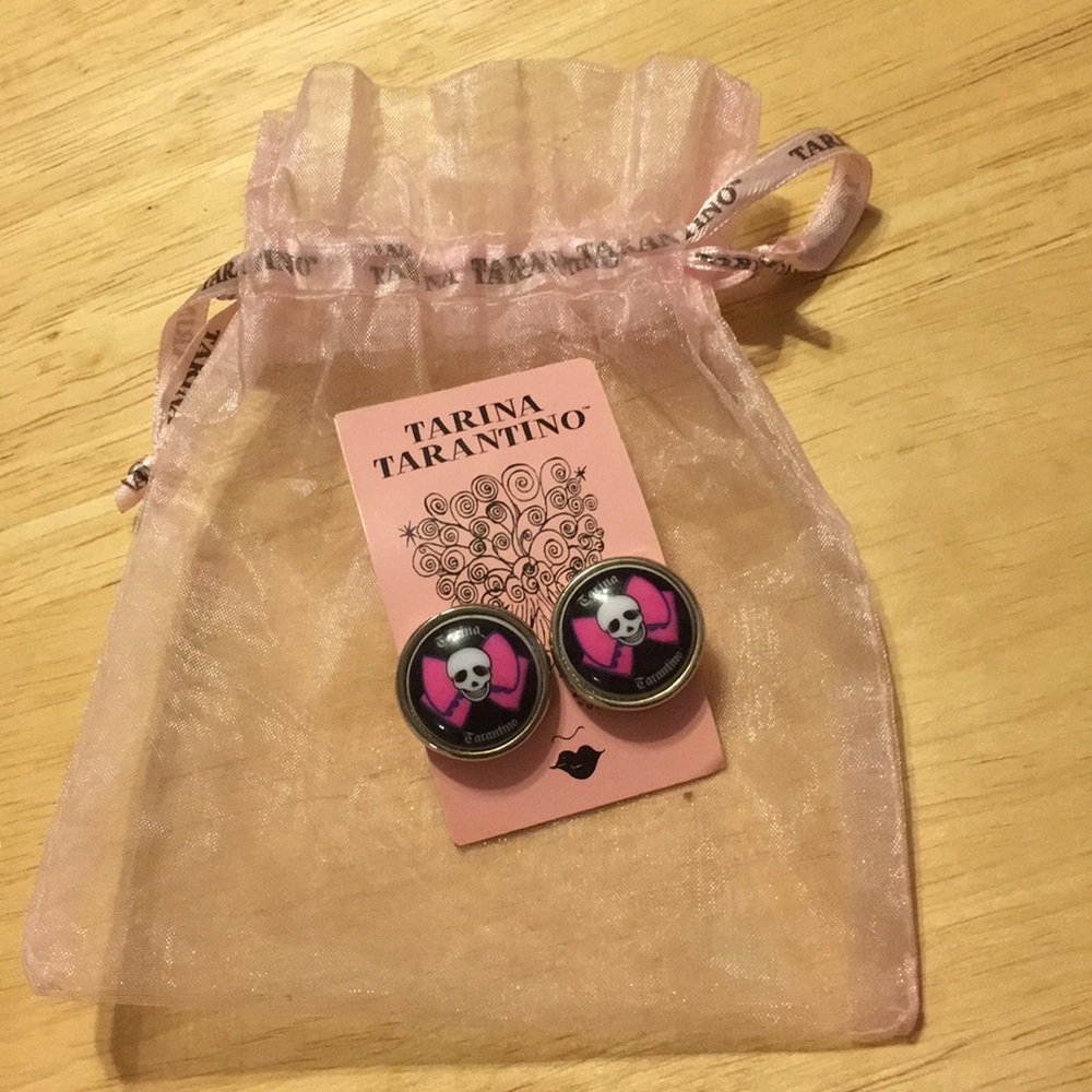 Authentic Tarina Tarantino Skull Earrings 💀 pinup